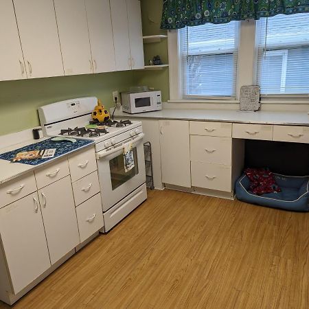 Cozy Corner Apartment Rochester Bagian luar foto